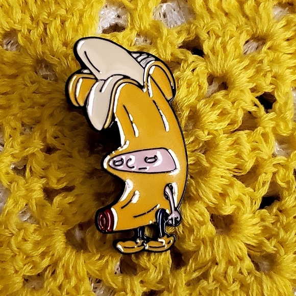 Downtown as Fruits Arnold enamel push pin. - Picture 3 of 6